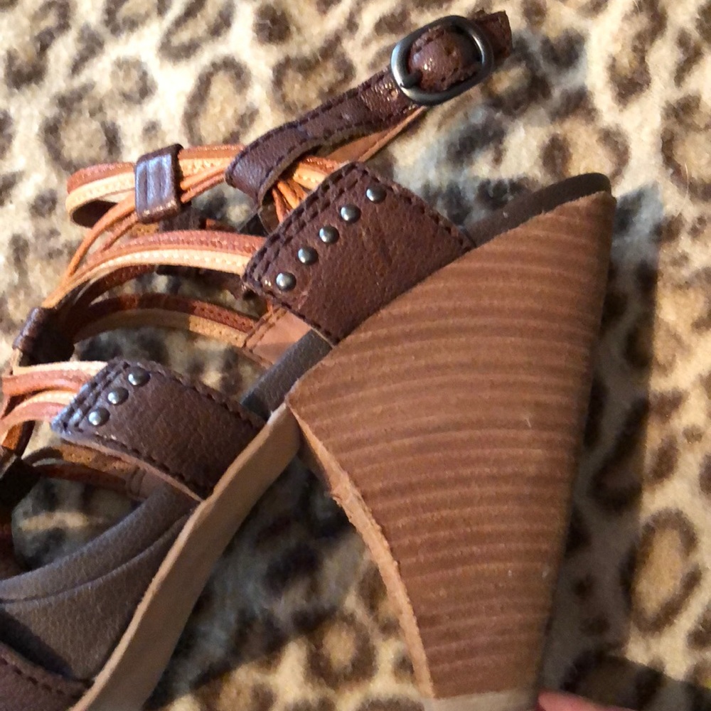 ☘️Authentic Lucky Brand 7.5 Wedge Sandals 👡 - Picture 6 of 8